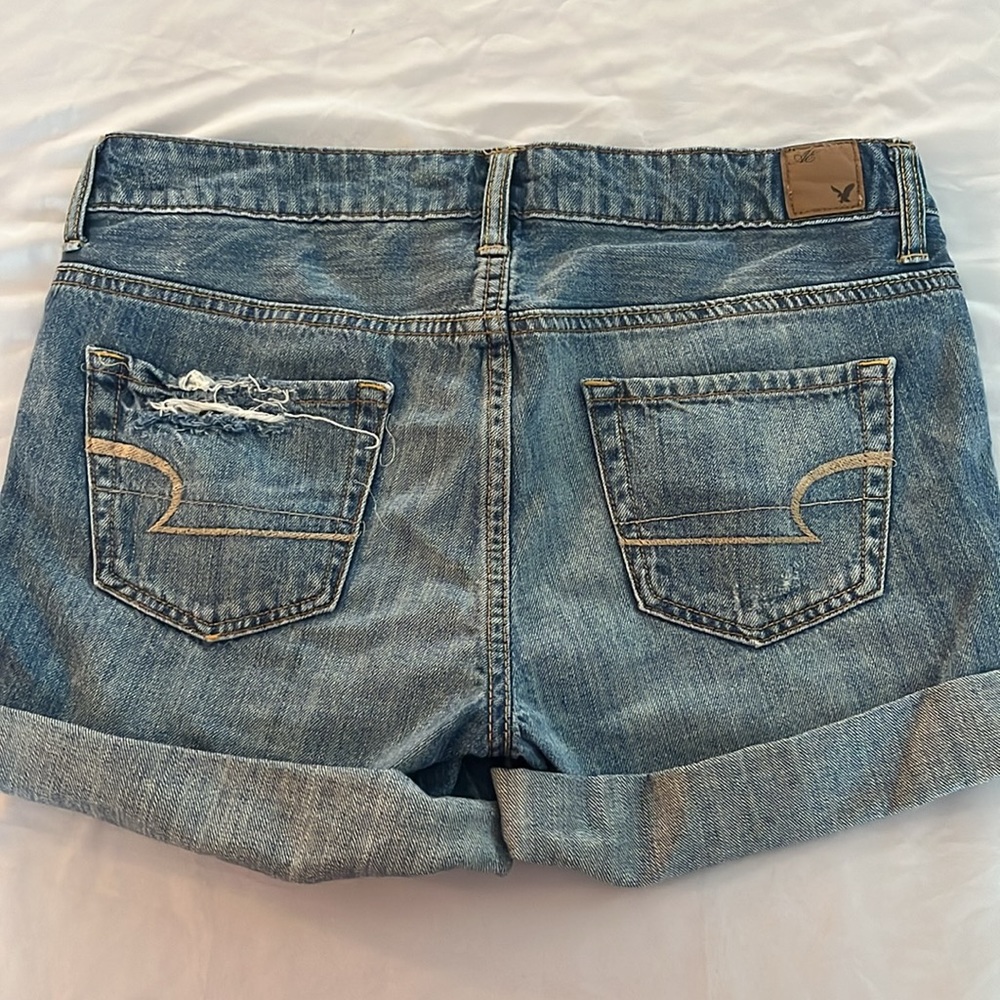 AE cuffed shorts - Picture 3 of 6